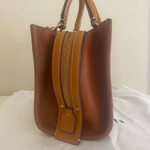 COACH 1941 Rogue 17 / Signature Textile Jacquard / Duck Motif - Picture 7 of 16